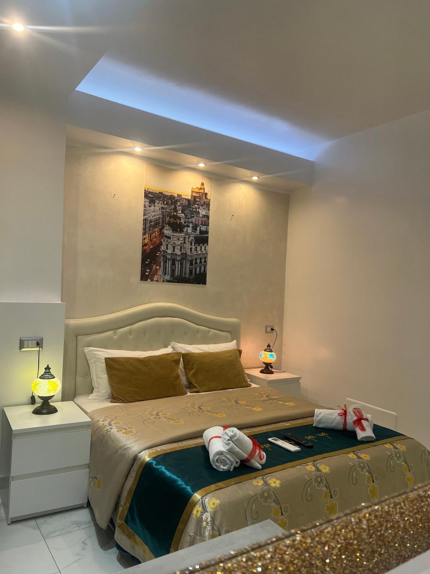 Santa Maria Accommodation Рим Экстерьер фото